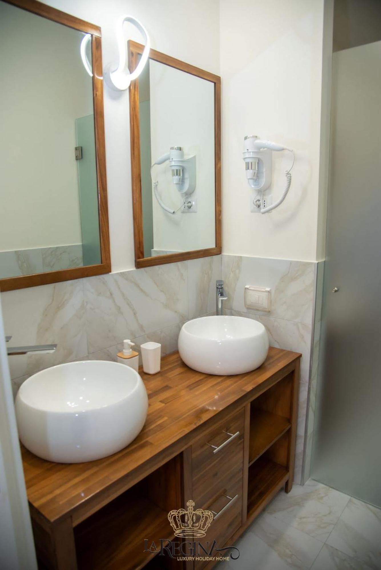 La Regina Luxury Holiday Home Cava De' Tirreni Bagian luar foto
